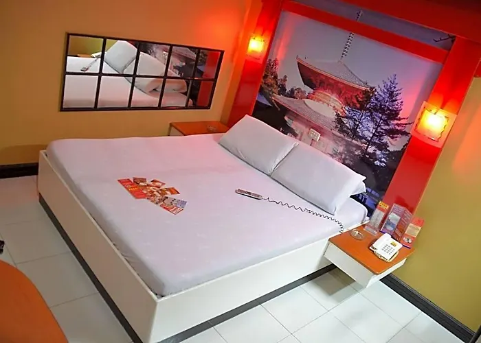Sogo Edsa Caloocan 酒店 2*